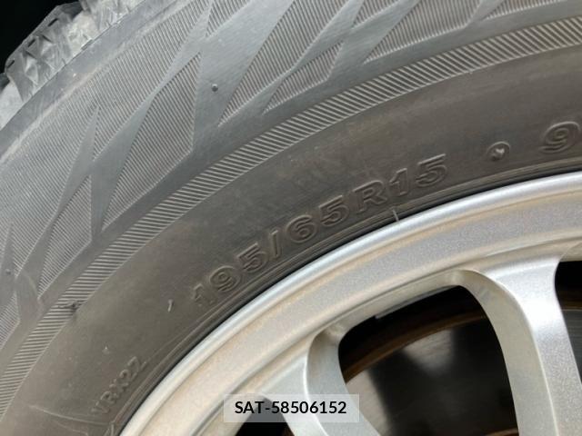 Mazda PREMACY 2010-02 8831084-9