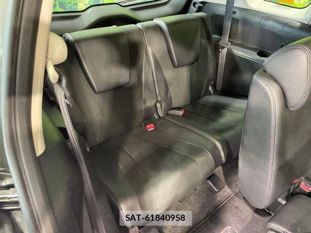 Mazda PREMACY 2014-04 8831082-9