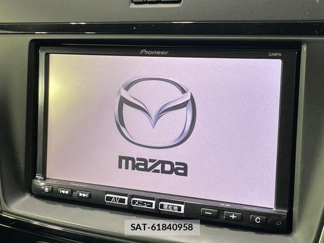 Mazda PREMACY 2014-04 8831082-3