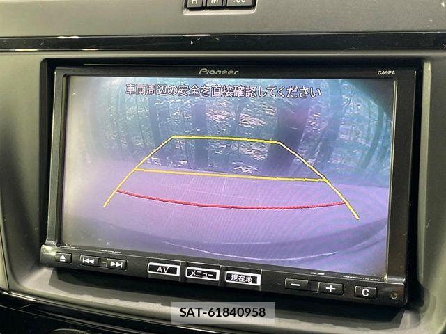 Mazda PREMACY 2014-04 8831082-4