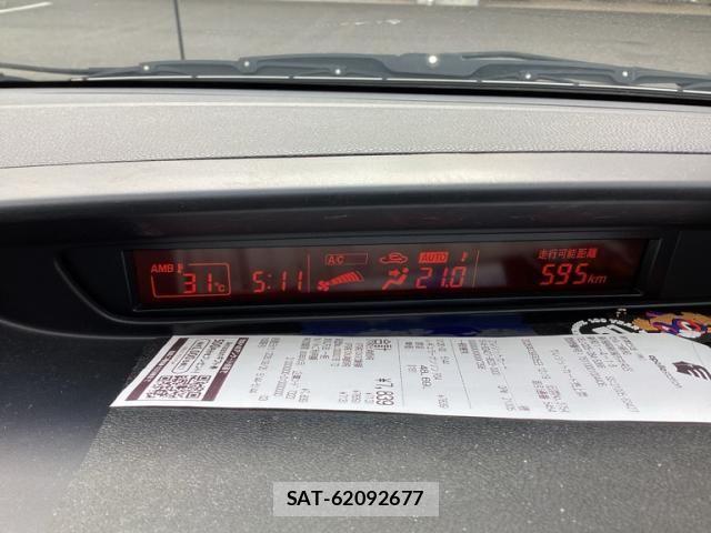 Mazda PREMACY 2011-07 8850367-22