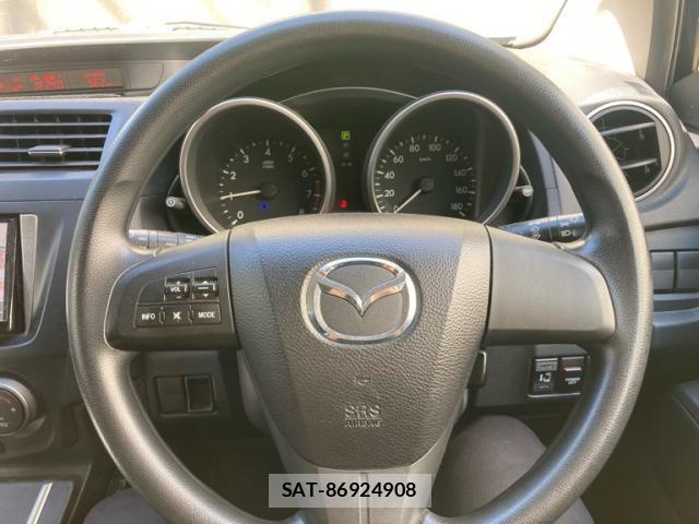 Mazda PREMACY 2011-09 8871829-18