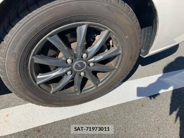 Mazda PREMACY 2013-02 8871831-8
