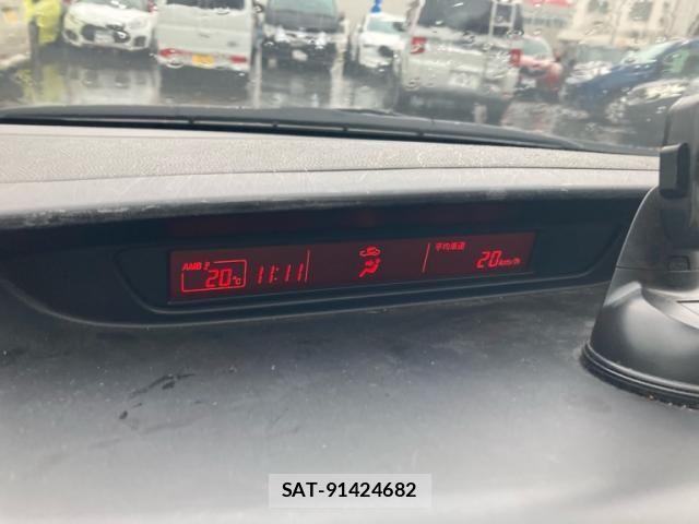 Mazda PREMACY 2014-06 8881574-15