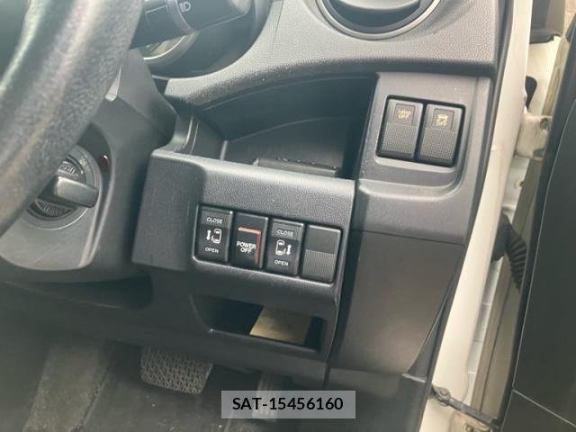 Mazda PREMACY 2012-12 8881576-23
