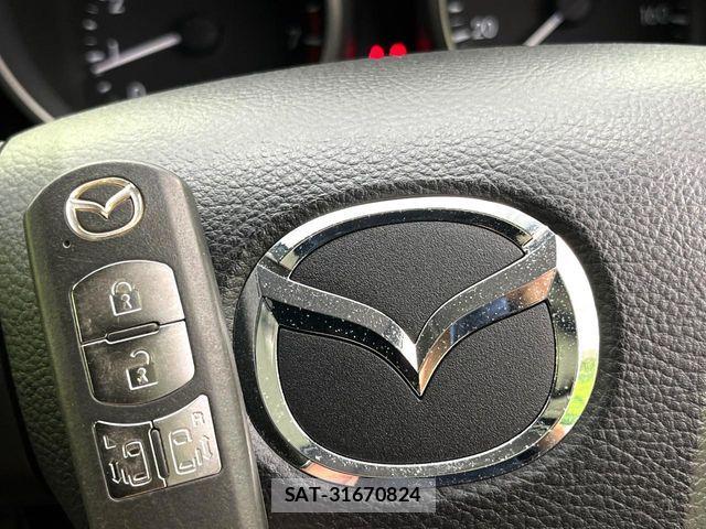 Mazda PREMACY 2011-09 8884181-5