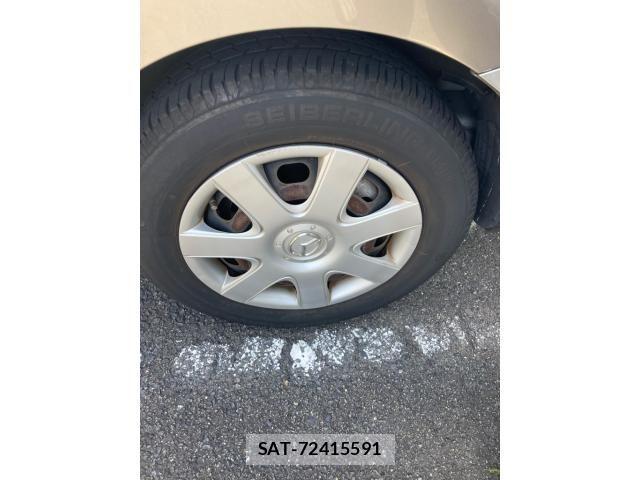 Mazda PREMACY 2010-02 8884182-6