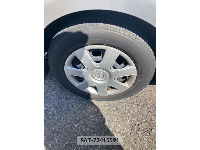 Mazda PREMACY 2010-02 8884182-7