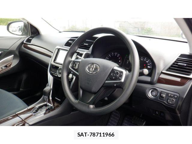 Toyota PREMIO 2021-01 5875539-21