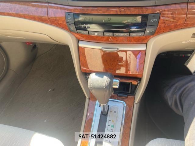 Toyota PREMIO 2006-03 7223593-18