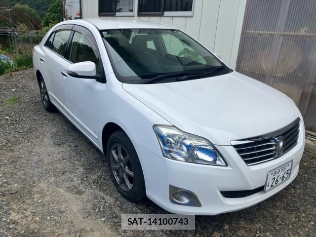 Toyota PREMIO 2013-07 7329391-2