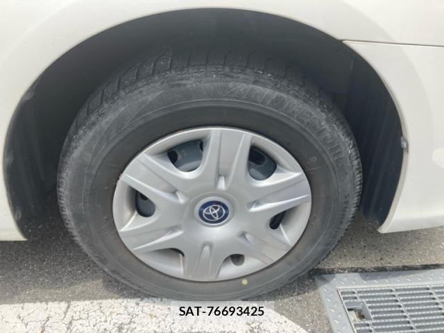Toyota PREMIO 2010-12 7329390-4