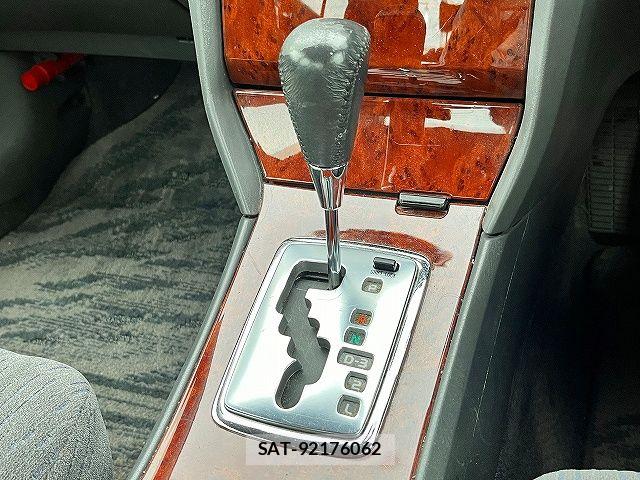 Toyota PREMIO 2007-05 7359319-19