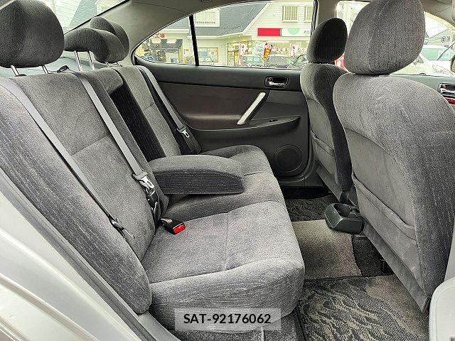 Toyota PREMIO 2007-05 7359319-3