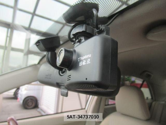 Toyota PREMIO 2009-12 7359316-22