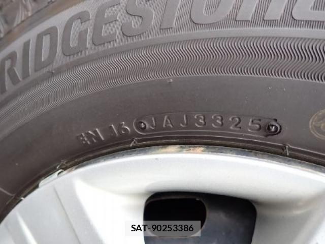 Toyota PREMIO 2003-05 7456810-13