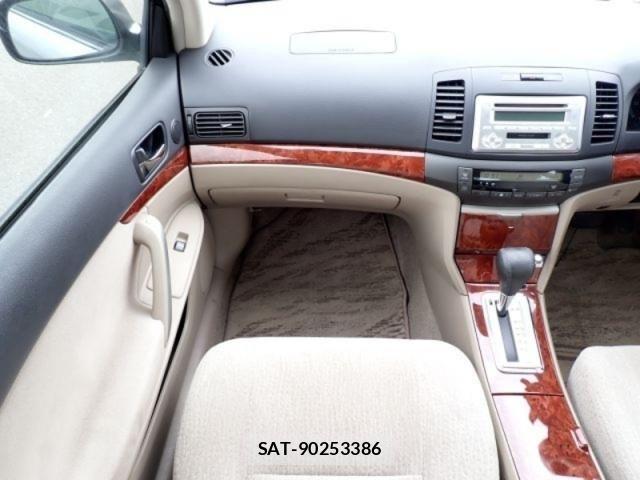 Toyota PREMIO 2003-05 7456810-24