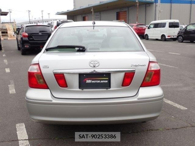 Toyota PREMIO 2003-05 7456810-3