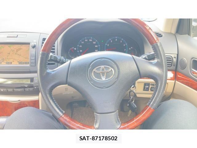 Toyota PREMIO 2004-09 7456816-4
