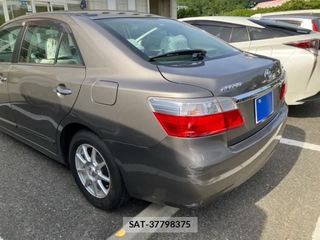 Toyota PREMIO 2008-04 7502249-4