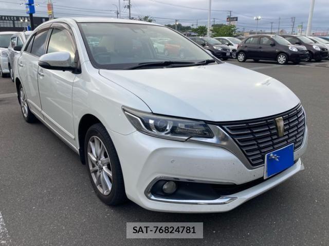 Toyota PREMIO 2016-10 7619201-2