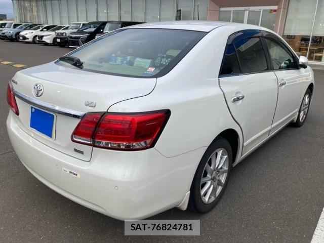 Toyota PREMIO 2016-10 7619201-6