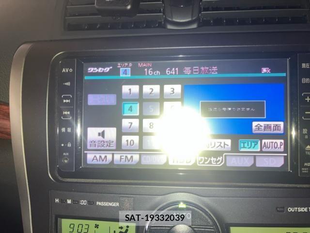 Toyota PREMIO 2008-07 7727264-11