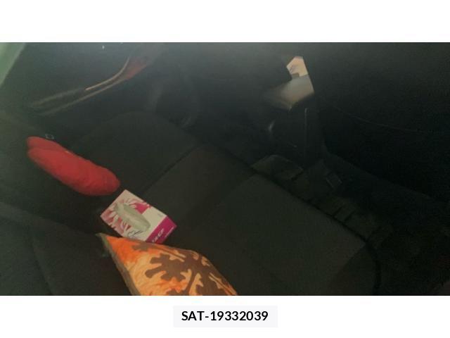 Toyota PREMIO 2008-07 7727264-15