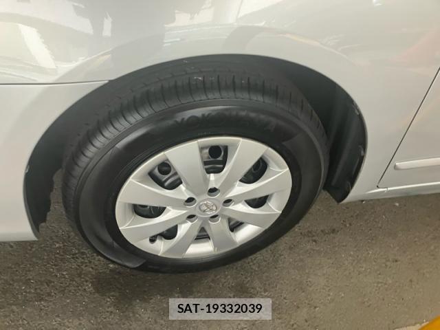 Toyota PREMIO 2008-07 7727264-2