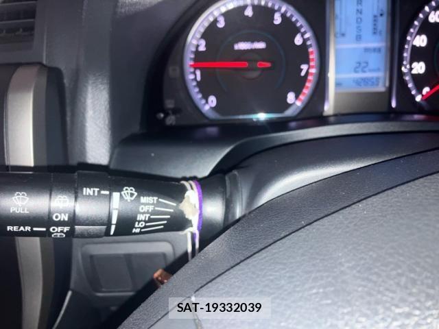 Toyota PREMIO 2008-07 7727264-8