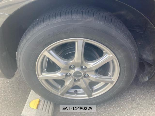 Toyota PREMIO 2010-09 7788232-4