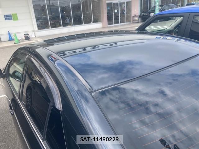 Toyota PREMIO 2010-09 7788232-6