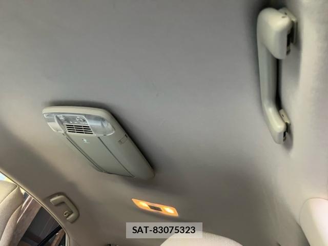 Toyota PREMIO 2008-08 7963298-10