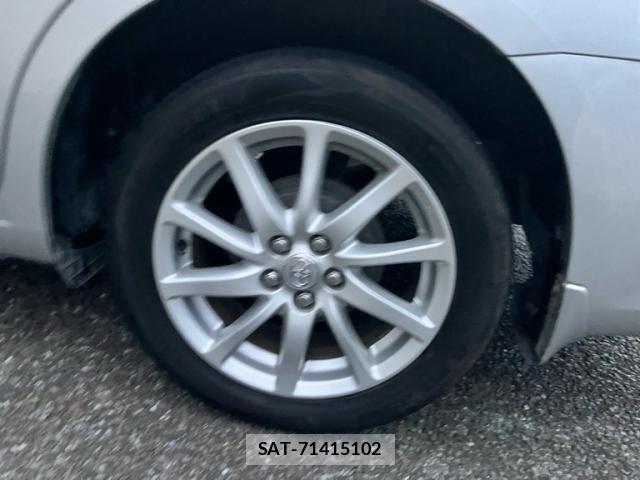 Toyota PREMIO 2008-05 8037631-6