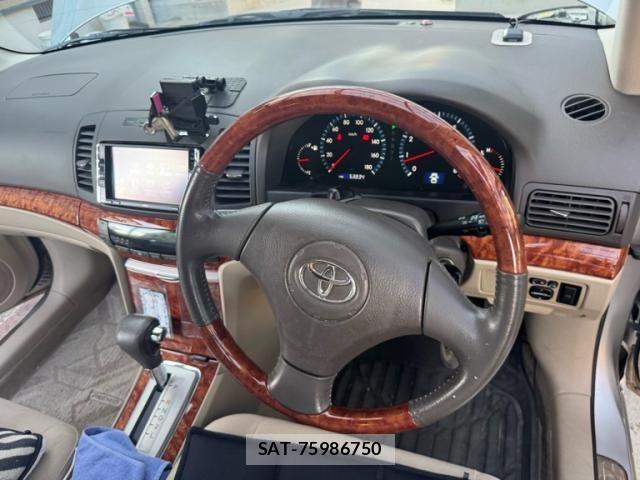 Toyota PREMIO 2007-03 8037632-6
