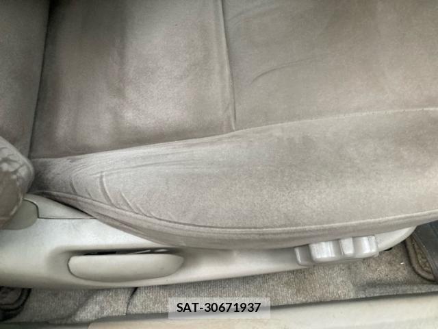 Toyota PREMIO 2003-10 8101228-16