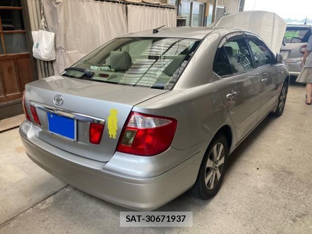 Toyota PREMIO 2003-10 8101228-4