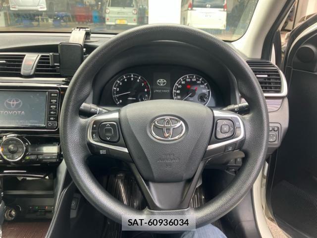 Toyota PREMIO 2017-09 8101225-14