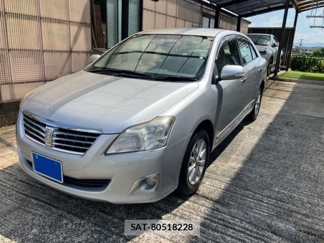 Toyota PREMIO 2011-08 8131916-1