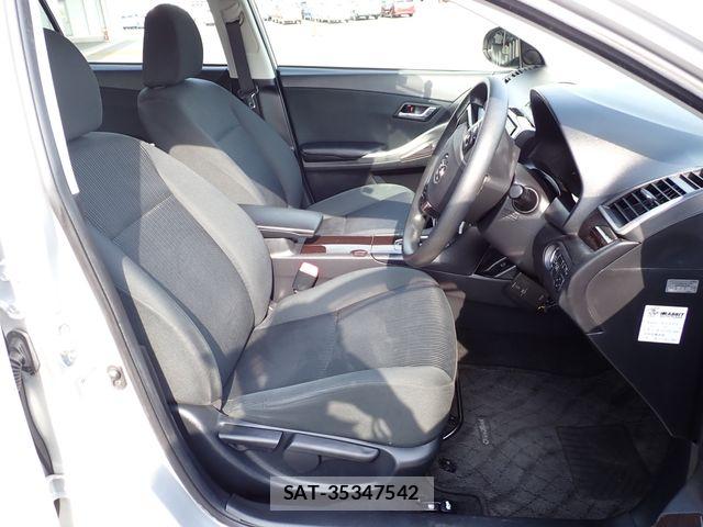Toyota PREMIO 2018-05 8159016-14