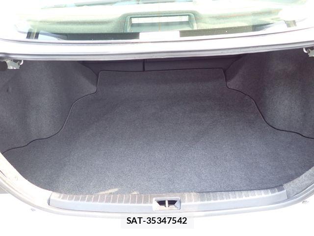 Toyota PREMIO 2018-05 8159016-16