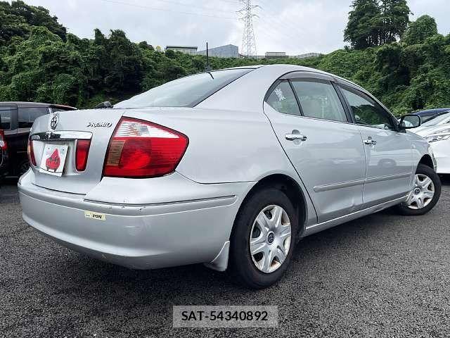 Toyota PREMIO 2003-07 8209565-2
