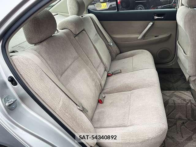 Toyota PREMIO 2003-07 8209565-7