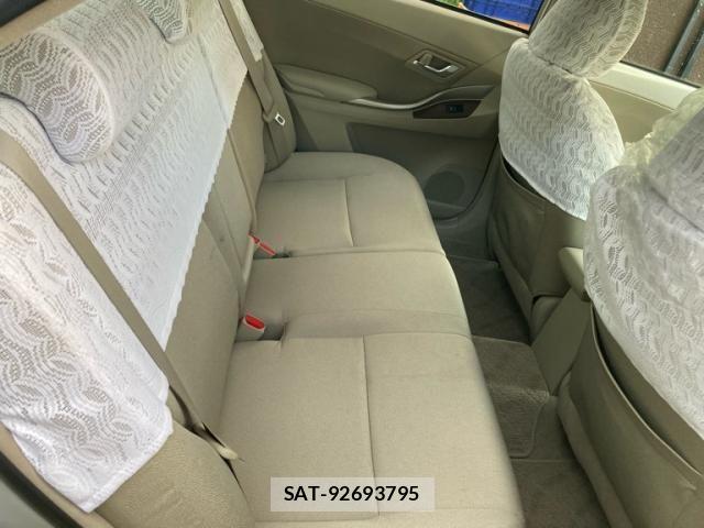 Toyota PREMIO 2012-03 8246349-9