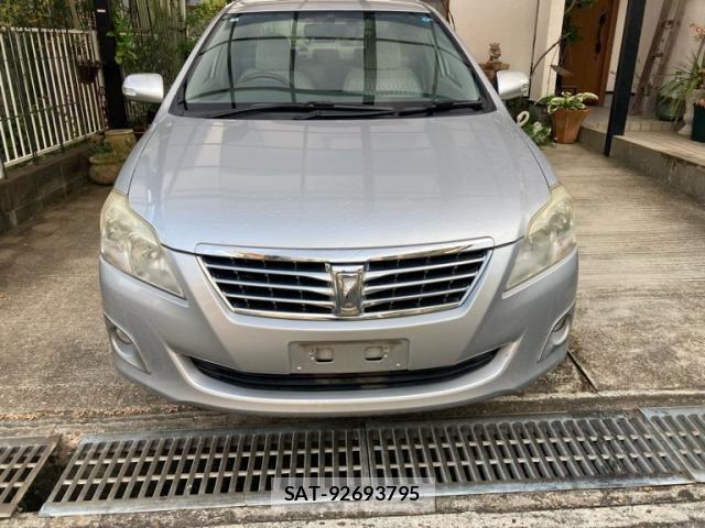 Toyota PREMIO 2012-03 8246349-1