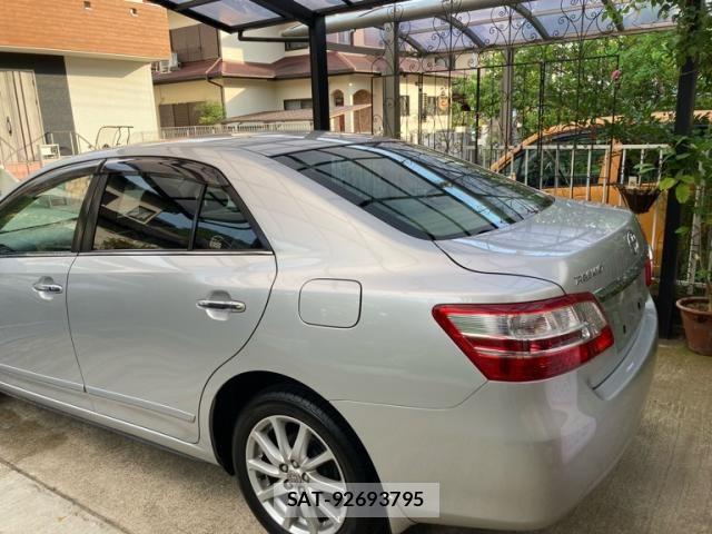 Toyota PREMIO 2012-03 8246349-4