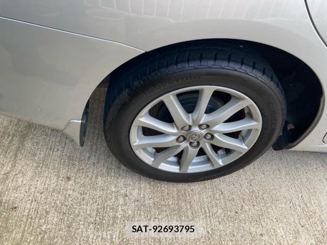 Toyota PREMIO 2012-03 8246349-8