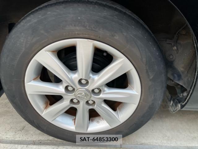 Toyota PREMIO 2016-07 8246348-7