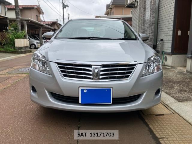 Toyota PREMIO 2016-09 8316410-3