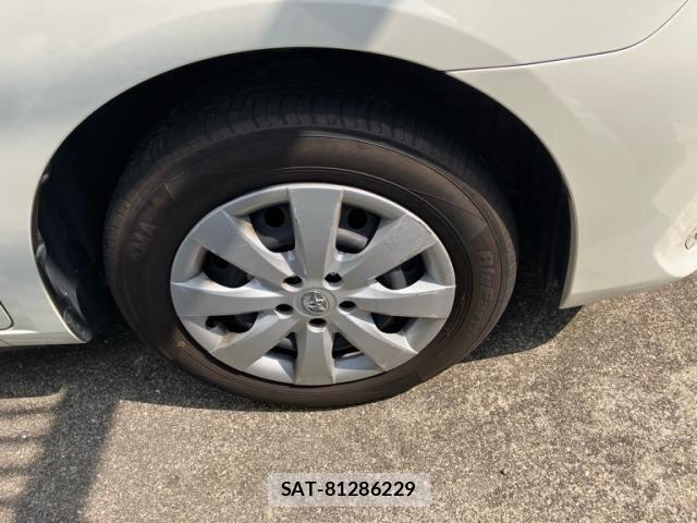 Toyota PREMIO 2016-11 8316409-5